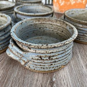 VINTAGE Stoneware Pottery Handmade 2-Handled Chili Crock/Soup Bowl